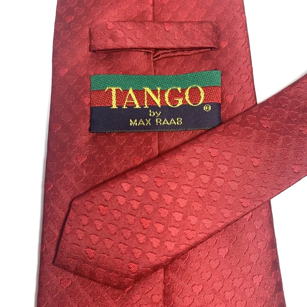 Tango by Max Raab Mens Tie Red Heart Foulard Love Valentines‎ 100% Silk